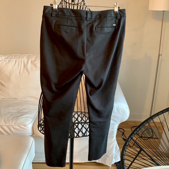 7/8 black Tommy Hilfiger pants - Picture 2 of 3